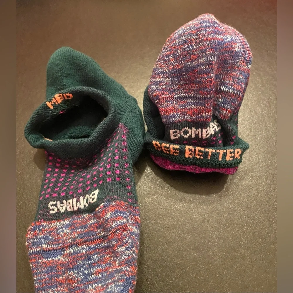 Bombas 2 Pair‎ Woman's Ankle Socks Hex Tec Size Medium NWOT